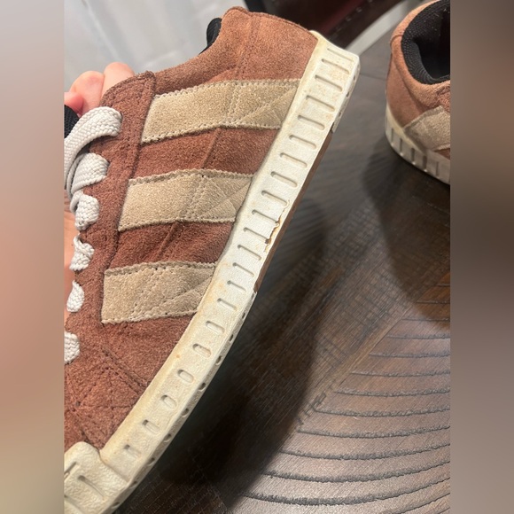 Vintage adidas shoes - Picture 10 of 11